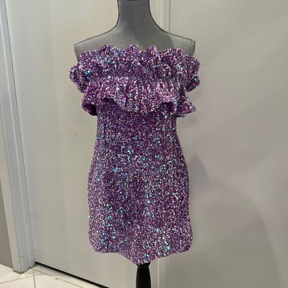 Evening Dress  - Picture 1 of 7